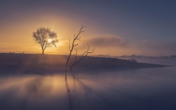 Afbeeldingen van A Moment of Silence