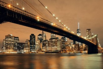 Picture of Manhattan Bridge in Evening Light