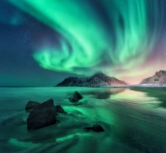 Picture of Northern Lights in Lofoten Islands