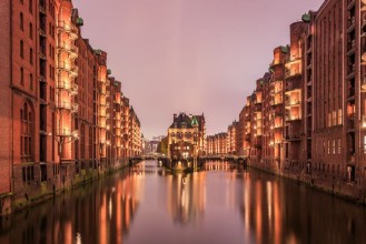 Bild på Wasserschloss Speicherstadt Hamburg