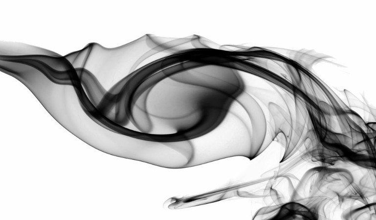 Afbeeldingen van Black Smoke