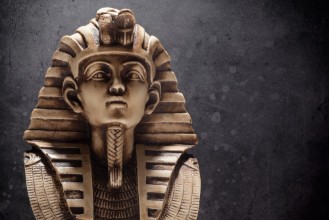 Afbeeldingen van Stone pharaoh tutankhamen mask