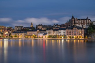 Cold Evening in Stockholm - f2350070 photowallpaper Wallpassion
