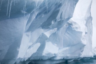 Icicle in Antarctica - f5041110 photowallpaper Wallpassion