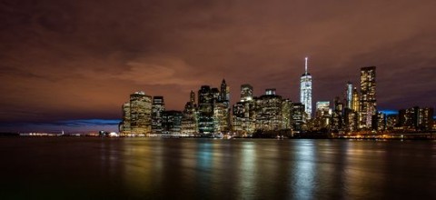 Manhattan Sky Line at Night photowallpaper Wallpassion