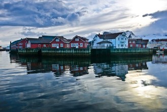 Scenic View of Fishing Village at Lofoten photowallpaper Wallpassion