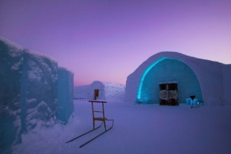 Igloo at Jukkasjarvi in Lapland photowallpaper Wallpassion