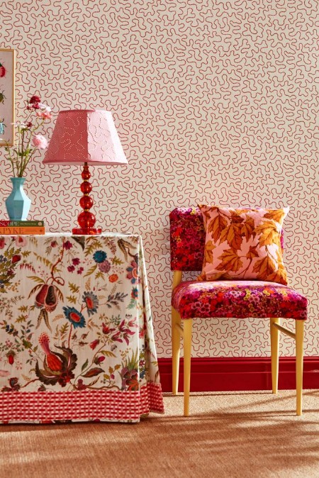 Wiggle Carnelian/Rose Quartz - HSRW113062 wallpaper Harlequin