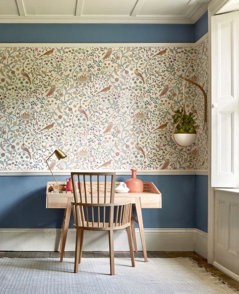Newill Indigo Saffron - 216703 wallpaper William Morris