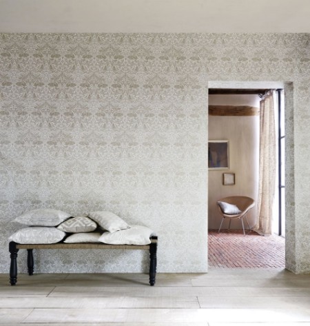 Pure Brer Rabbit White Clover - DMPN216534 wallpaper William Morris