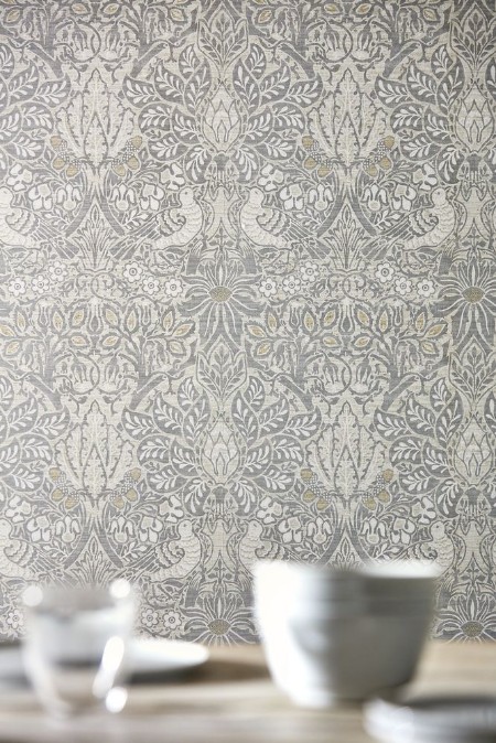 Pure Dove & Rose Cloud Grey - DMPN216520 wallpaper William Morris