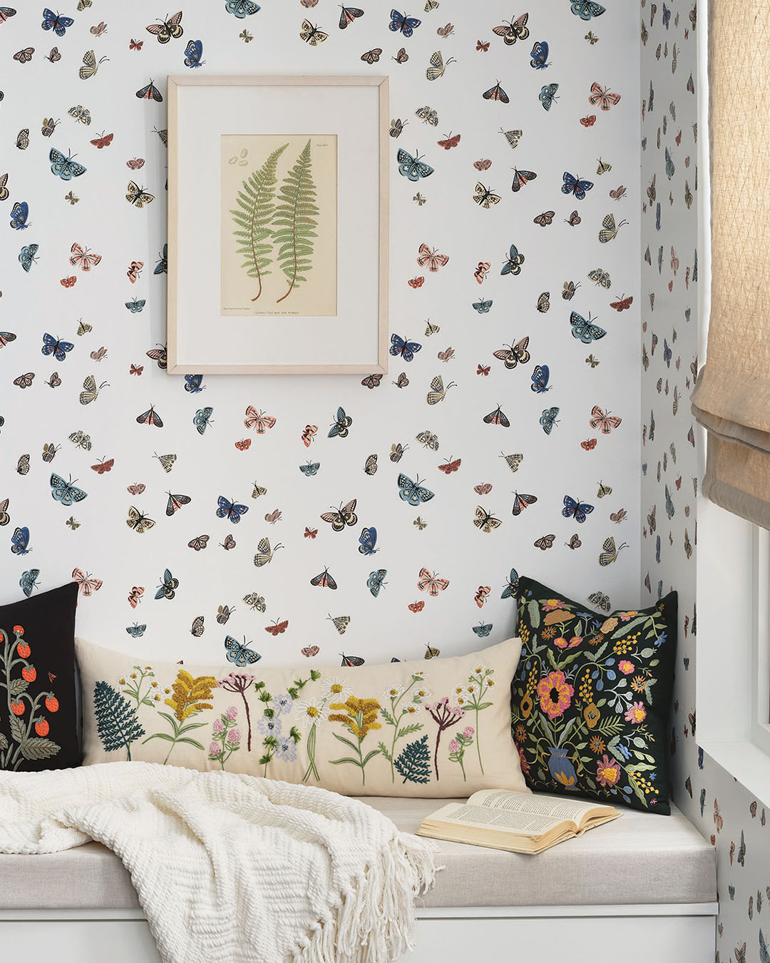 Butterfly House - RF7411 wallpaper Midbec