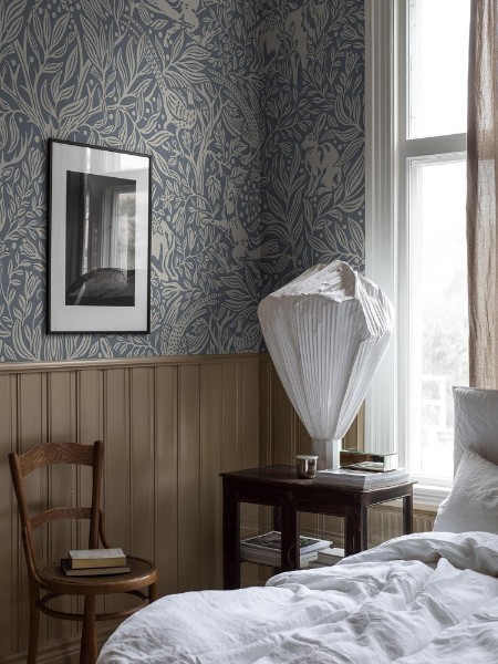 Under the Elder Tree Grand wallpaper Boråstapeter