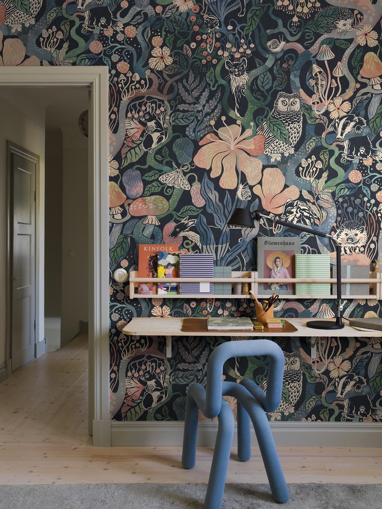 Magic Woods Grand wallpaper Boråstapeter