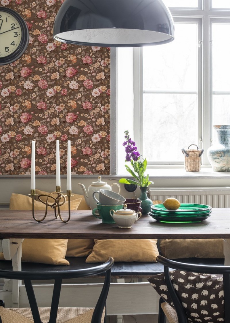 Picture of Stephanie Brown - 1080601-04