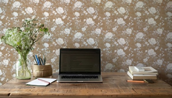 Picture of Tyra Brown - 1043801-02